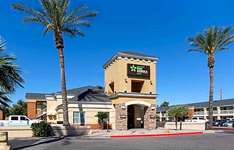 Extended Stay America Select Suites - Phoenix - Airport - E. Oak St.