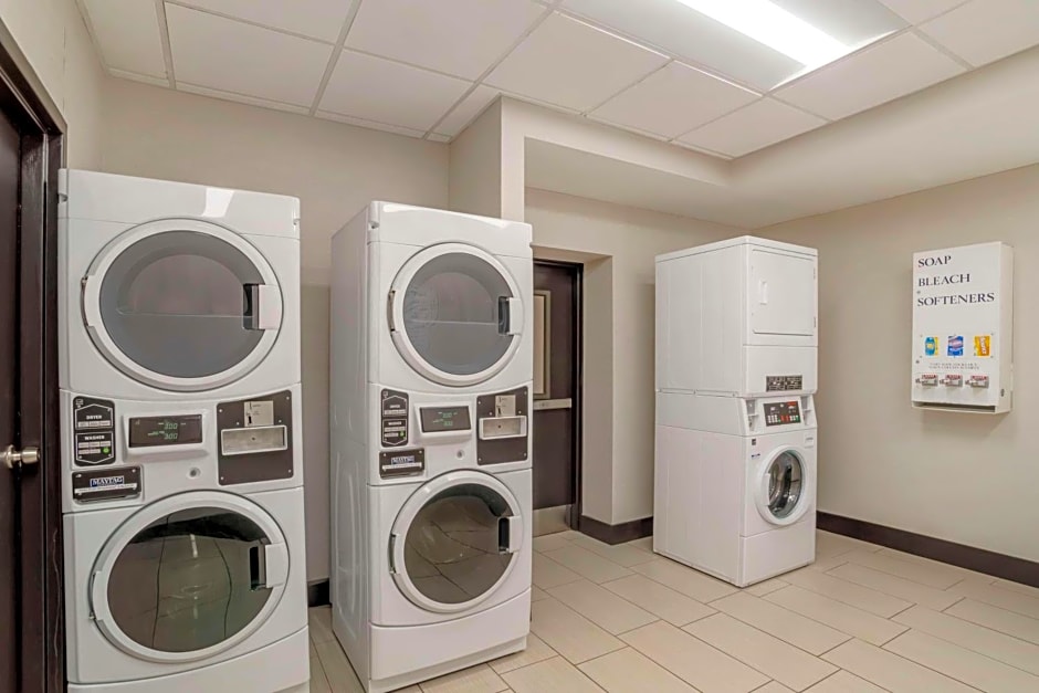 Best Western Plus Greenville I-385 Inn & Suites