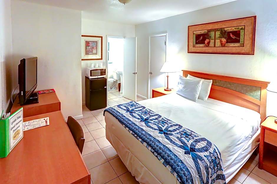 Green Seas Motel