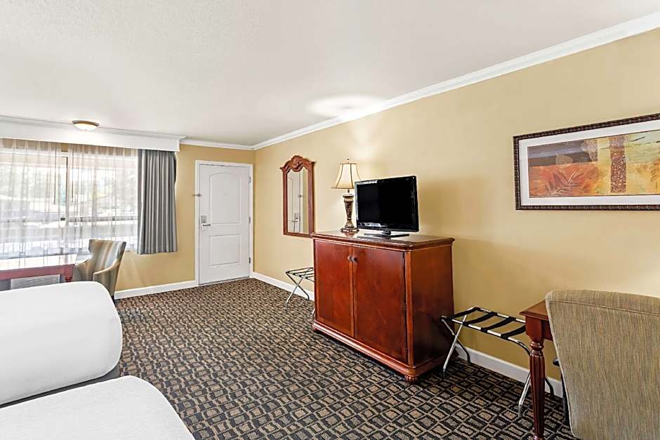 Best Western Miners Inn