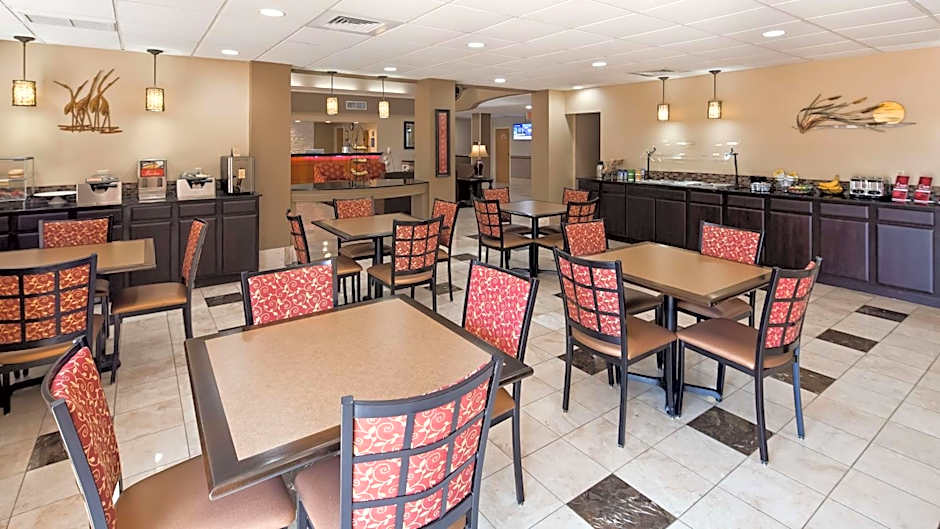 Best Western Plus Ambassador Suites Venice