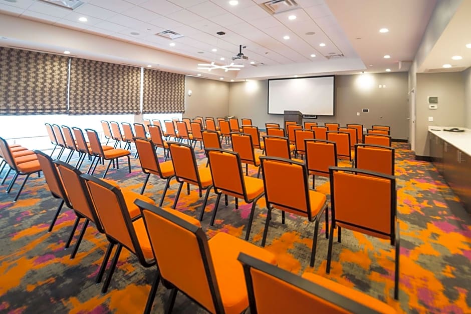 Homewood Suites by Hilton Tulsa/Catoosa, OK