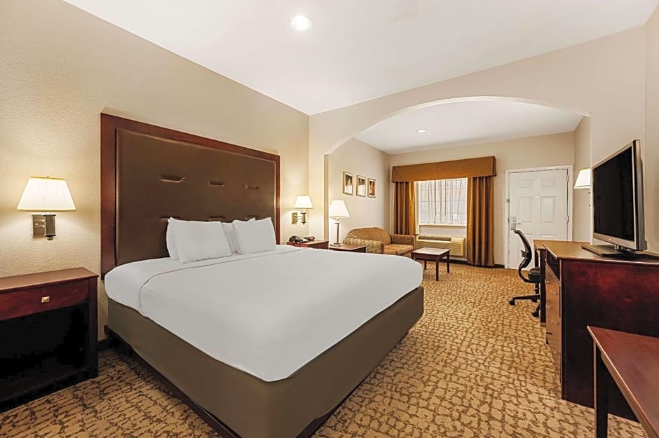 Quality Inn & Suites