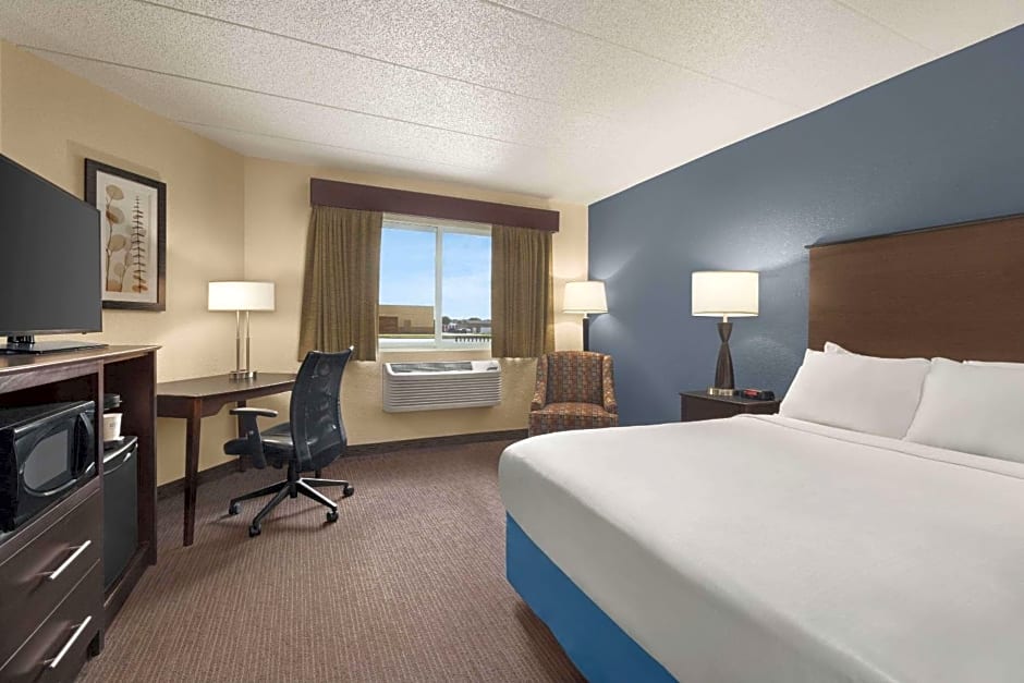 Baymont by Wyndham Owatonna