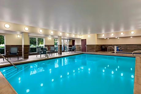Fairfield Inn by Marriott Visalia Sequoia
