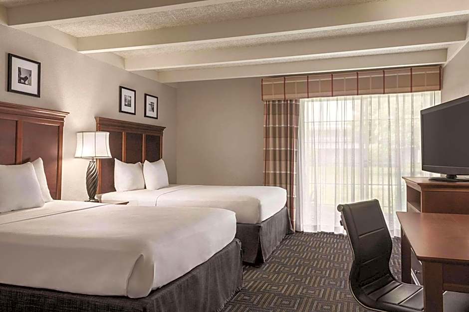 Country Inn & Suites by Radisson, Woodbury, MN