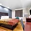 Econo Lodge Akron Copley Northwest