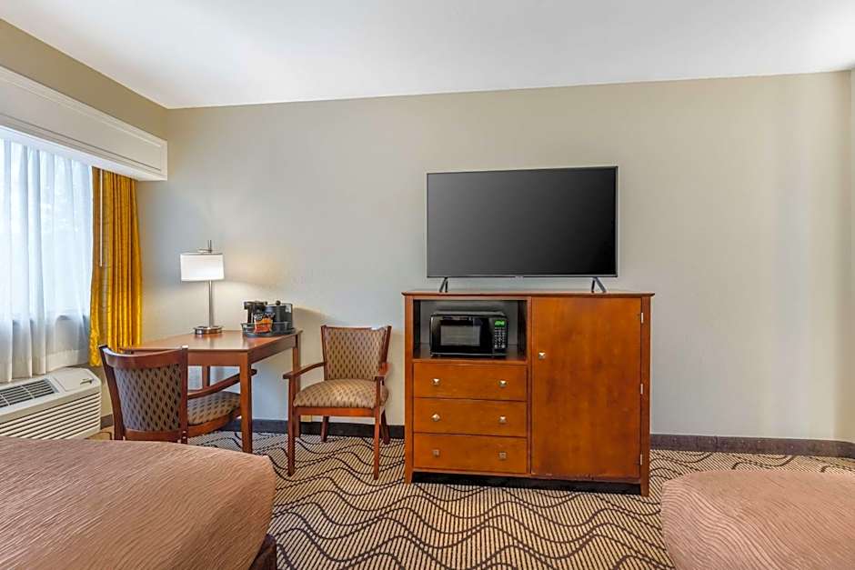 Best Western John Muir Inn