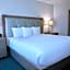 La Quinta Inn & Suites by Wyndham St Paul-Woodbury