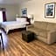 Homestead Lodge Apart Hotel