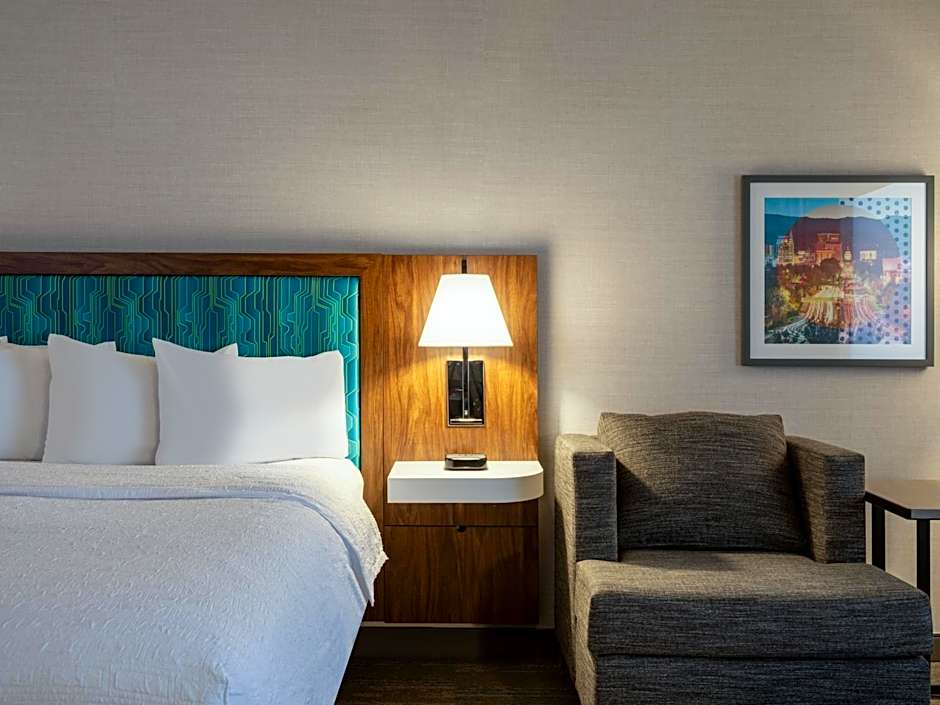 Hampton Inn By Hilton & Suites Boise-Meridian