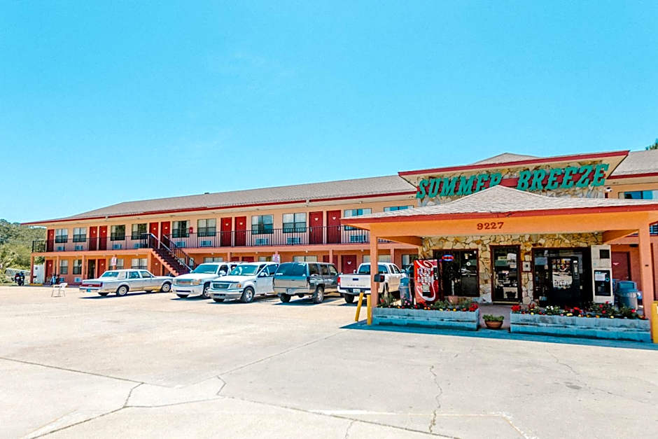 Summer Breeze Motel