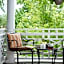 Southmoreland on the Plaza an Urban Inn