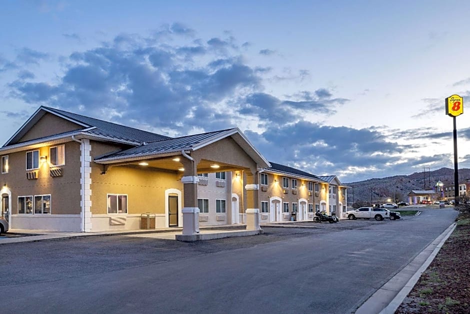 Super 8 by Wyndham Richfield UT