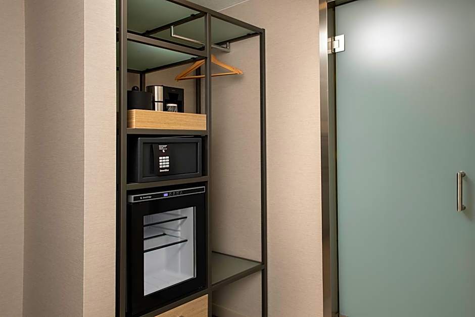 Crowne Plaza Portland - Lake Oswego