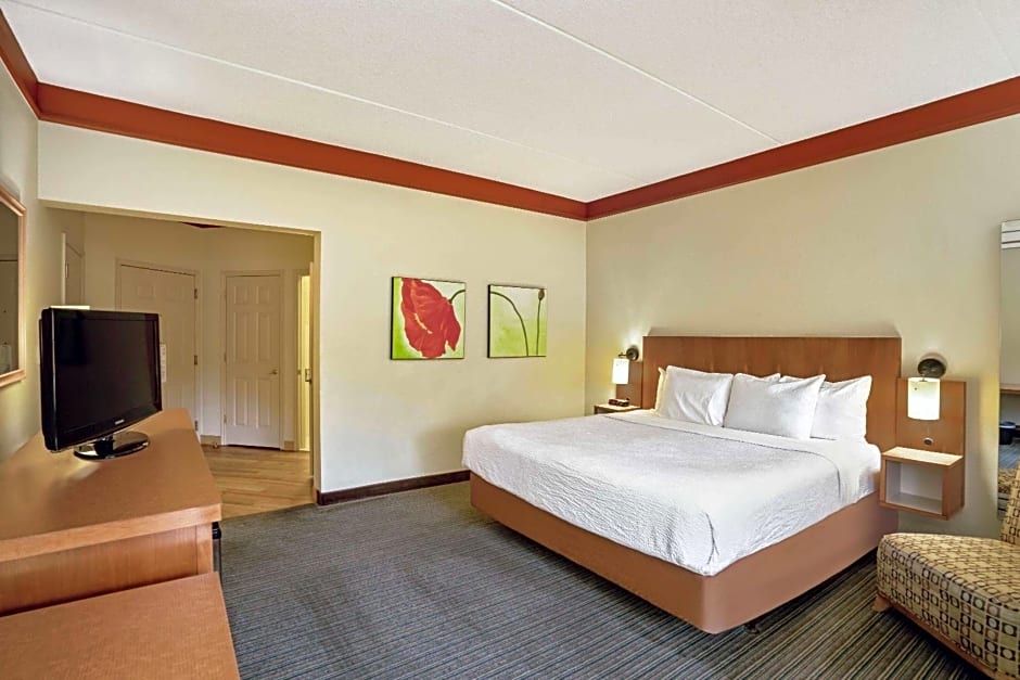 La Quinta Inn & Suites by Wyndham Memphis Primacy Parkway