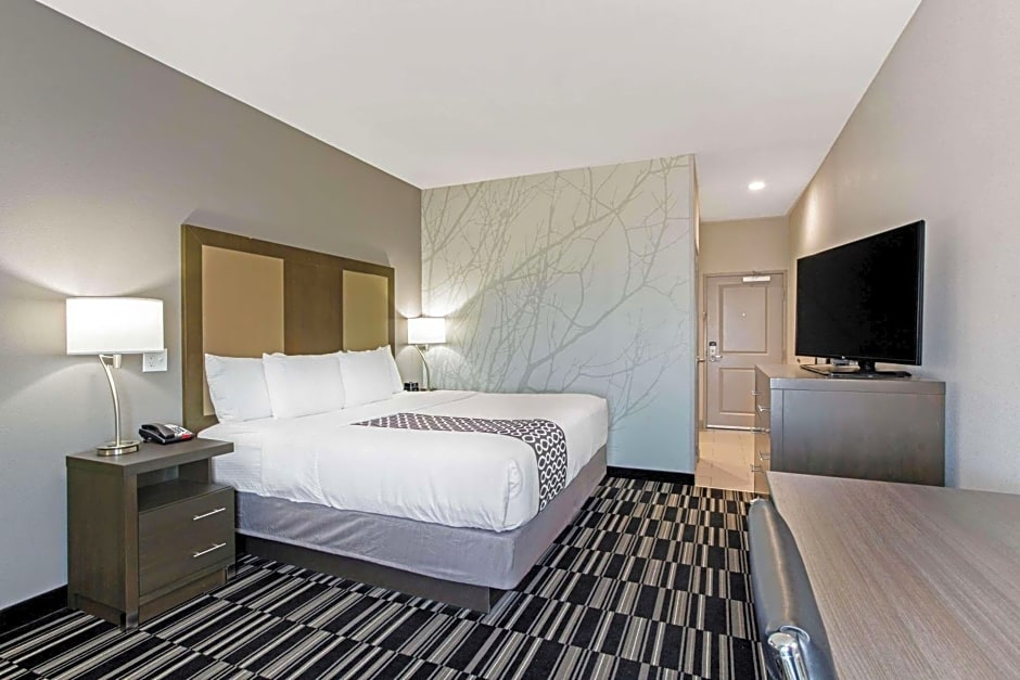 La Quinta Inn & Suites by Wyndham Sweetwater East