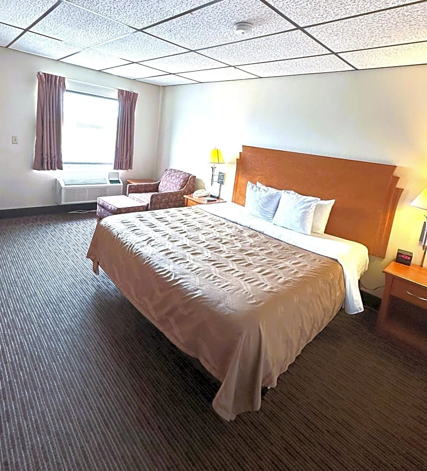 Quality Inn & Suites Salina