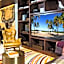 Fairfax District Chic City Oasis 2 BR Apt with Den 136