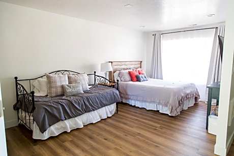 Quadruple Room with Shower