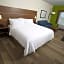 Holiday Inn Express Mccook
