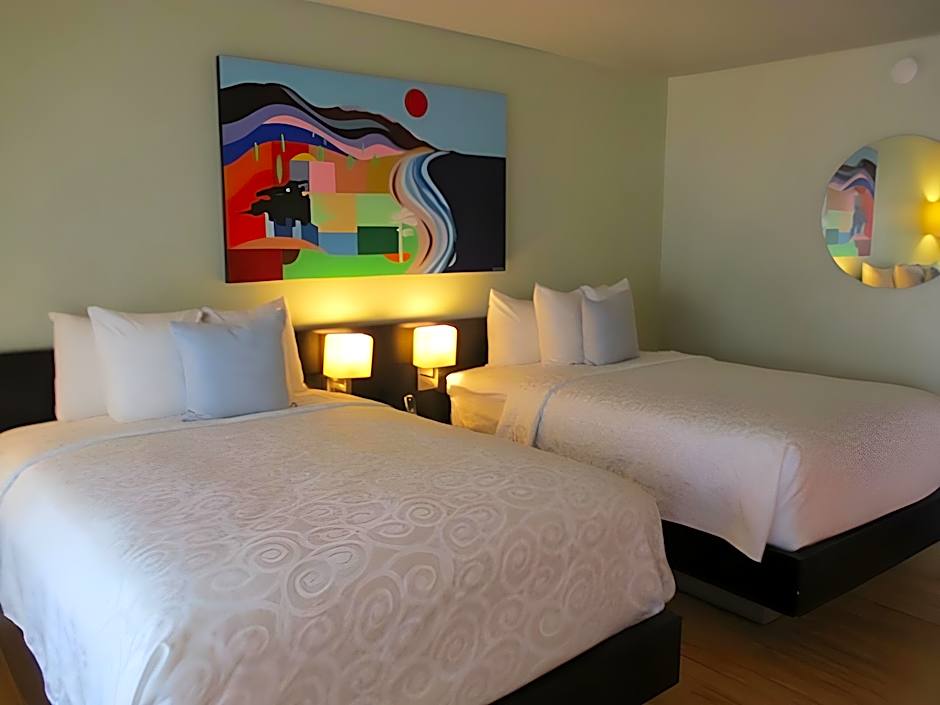 Hotel Current