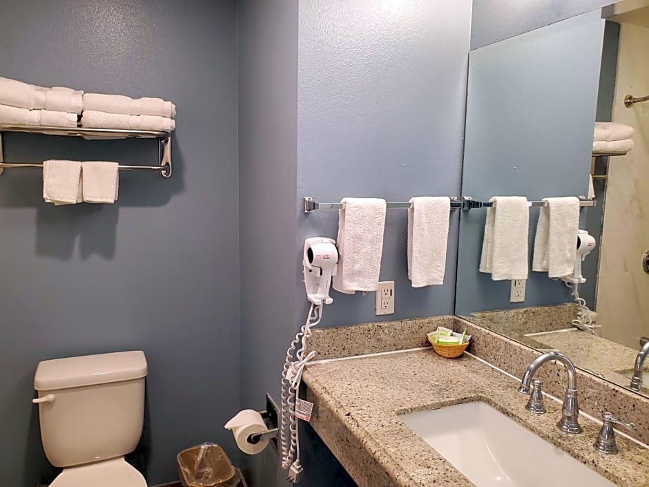 Ocean Surf Inn & Suites