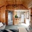 Oak Knoll Lodge