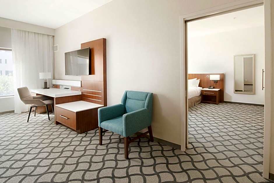 Marriott Dallas Allen Hotel & Convention Center