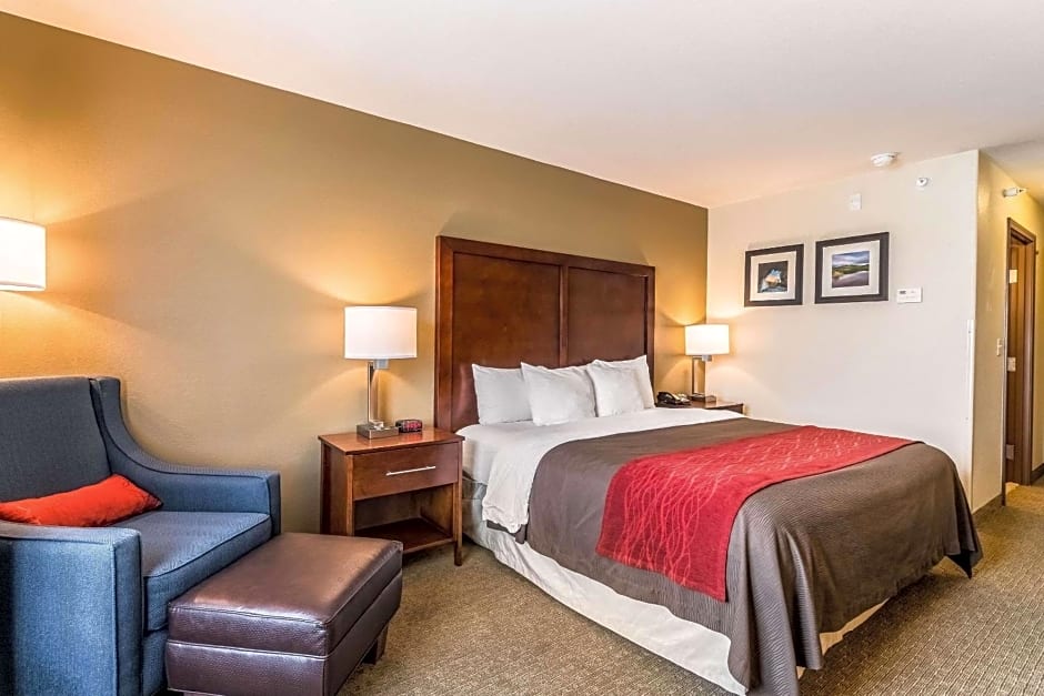 Comfort Inn & Suites