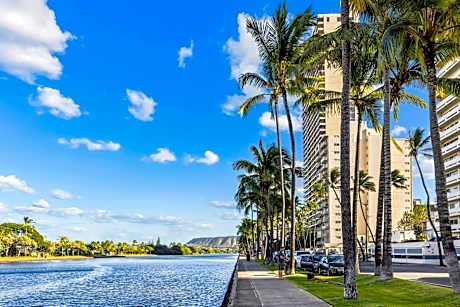 Wyndham Vacation Resorts Royal Garden At Waikiki