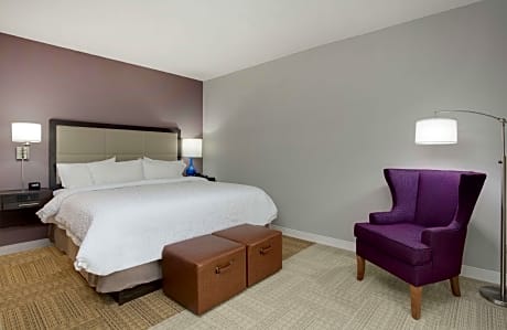 King Room - Non-Smoking