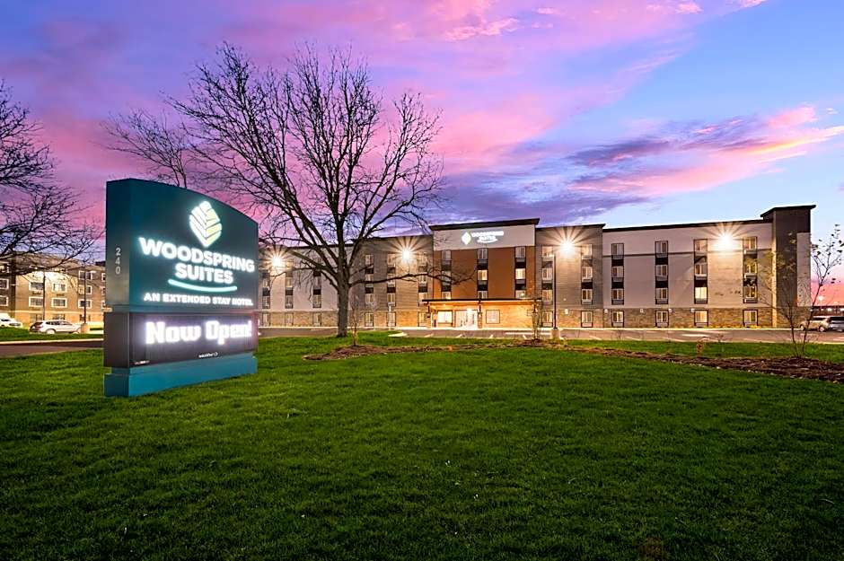 WoodSpring Suites Dearborn Detroit