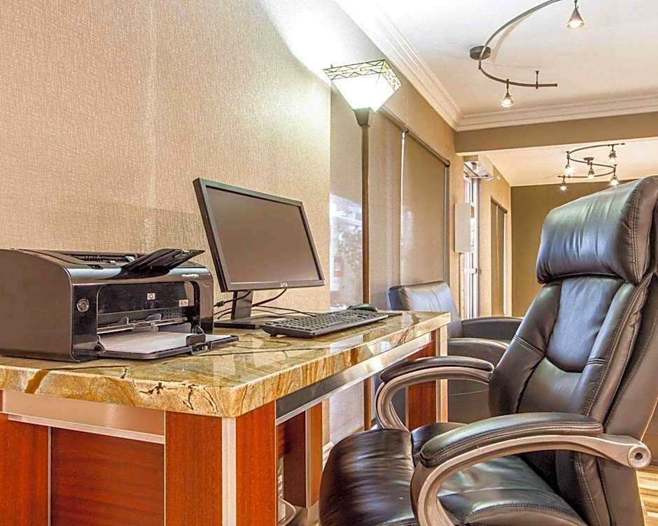 Quality Inn Sacramento Convention Center