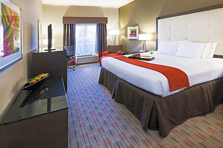 Holiday Inn Express Frisco