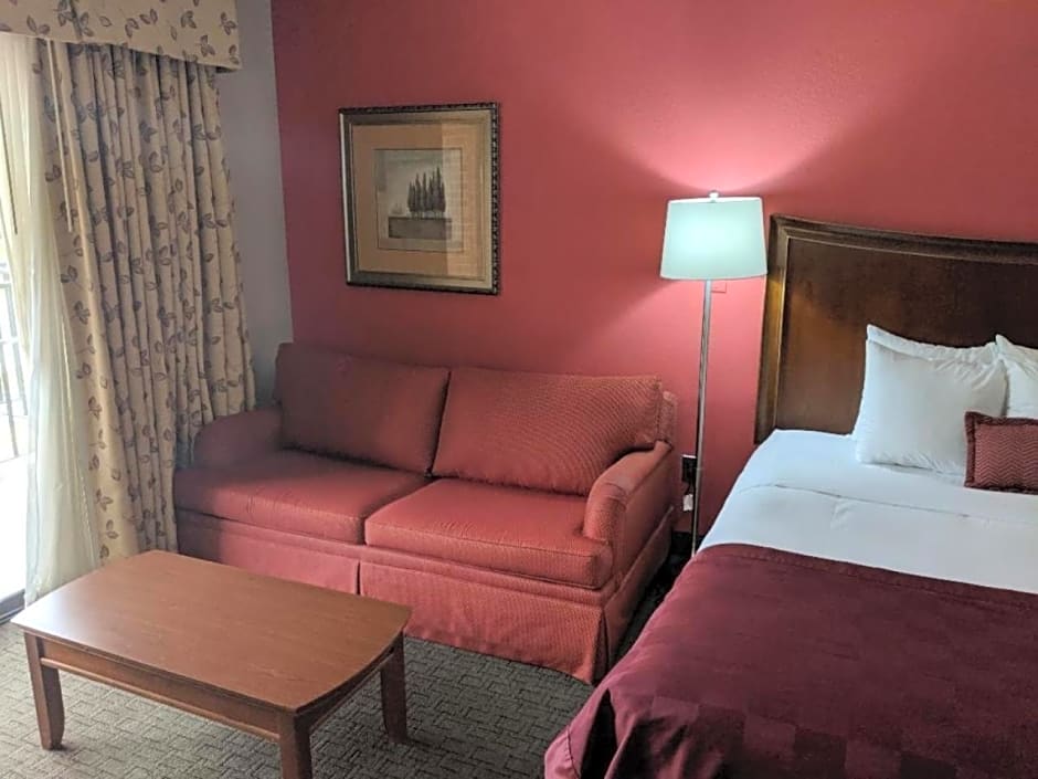 Ramada by Wyndham Raleigh