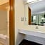 Super 8 by Wyndham Fort Mitchell Cincinnati Area