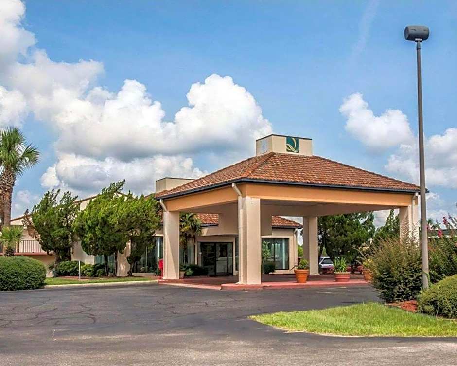 Quality Inn Marianna
