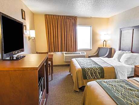 Queen Room with Two Queen Beds - Non-Smoking