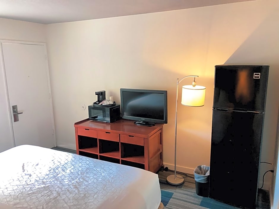Super 8 by Wyndham San Jose Airport