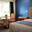 Valli Hi Motel