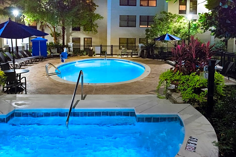 Holiday Inn Express Pascagoula-Moss Point