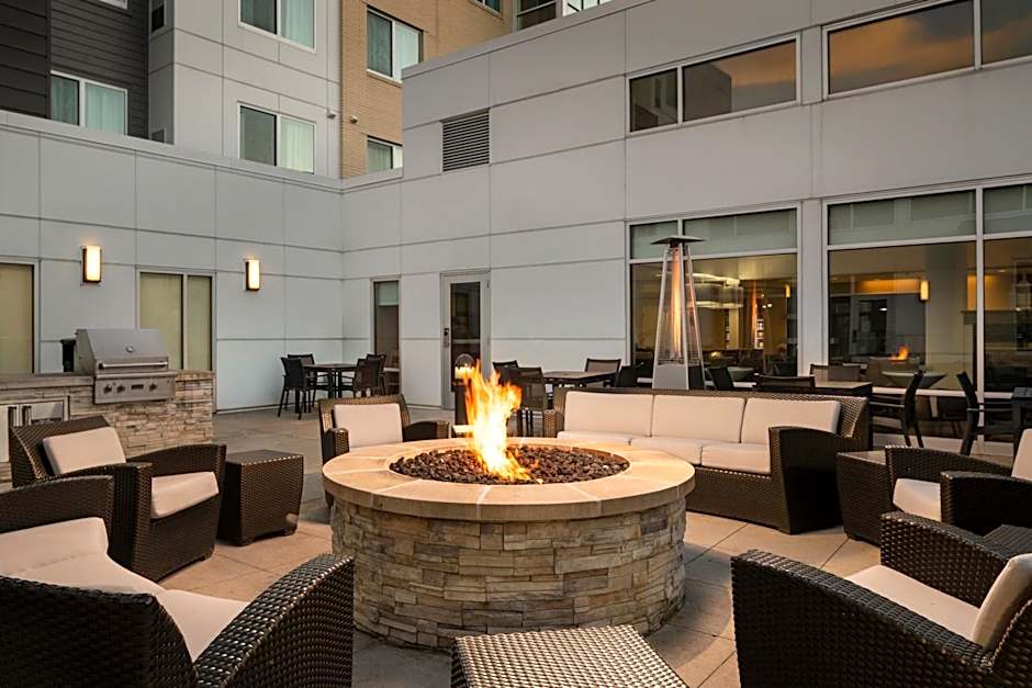 Residence Inn by Marriott Milwaukee West