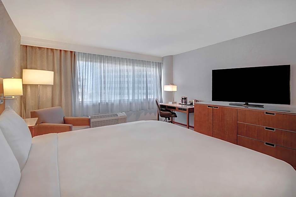 DoubleTree by Hilton LAX - El Segundo