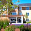 Ledgestone Hotel