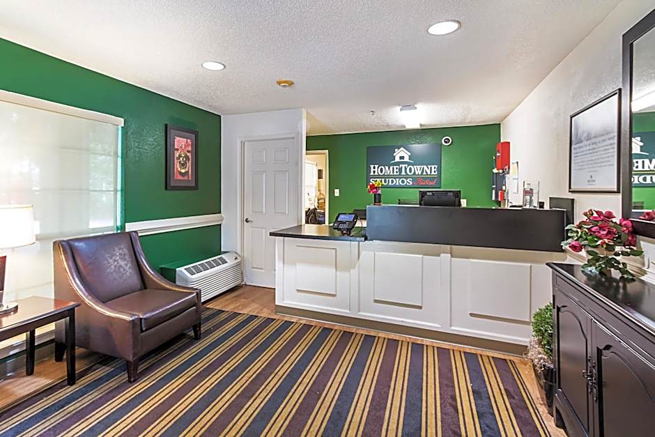HomeTowne Studios Atlanta - Lawrenceville