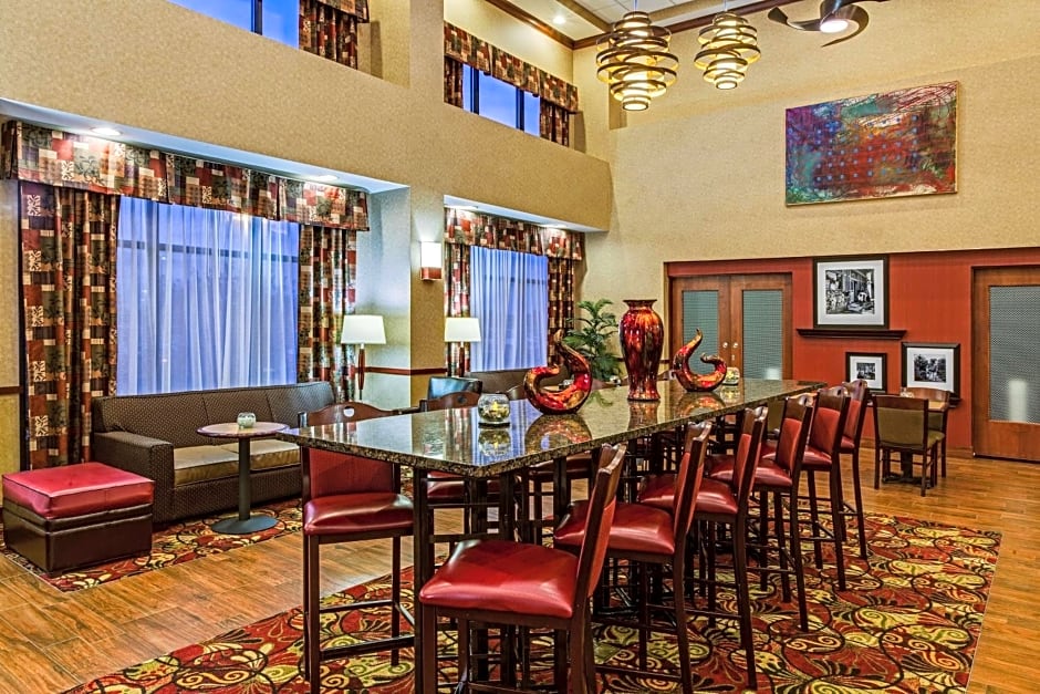 Hampton Inn By Hilton & Suites Toledo-Perrysburg