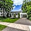 Boutique Serenity Quality Home @ downtown by the Shaw