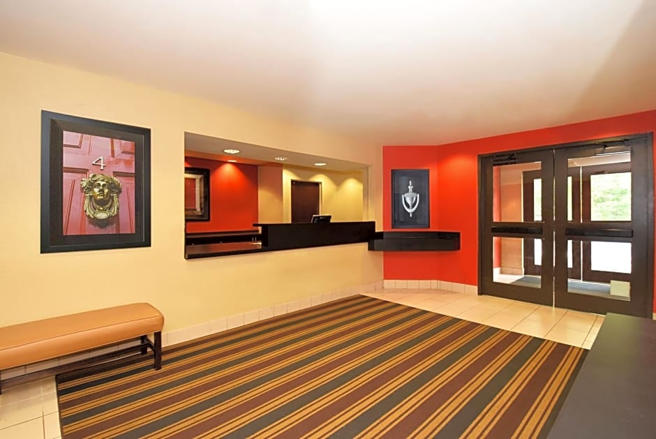 Extended Stay America Select Suites - Chicago - Lombard - Oakbrook
