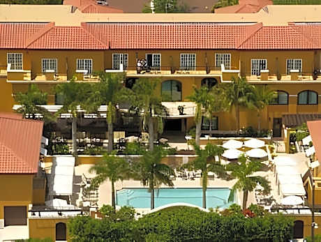 Bellasera Resort